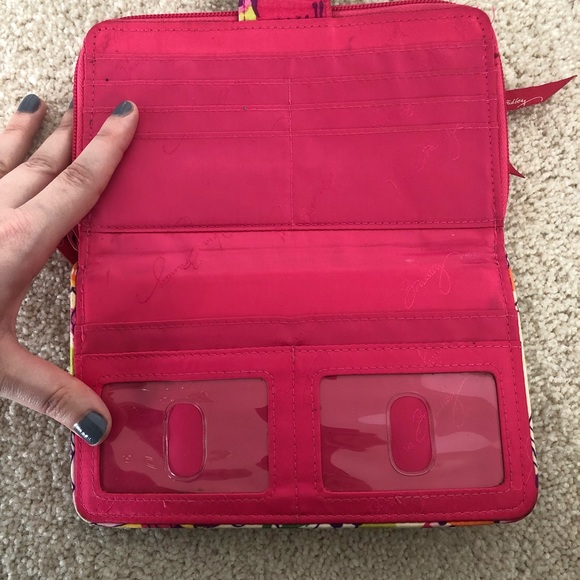 Vera Bradley wallet - Picture 2 of 3